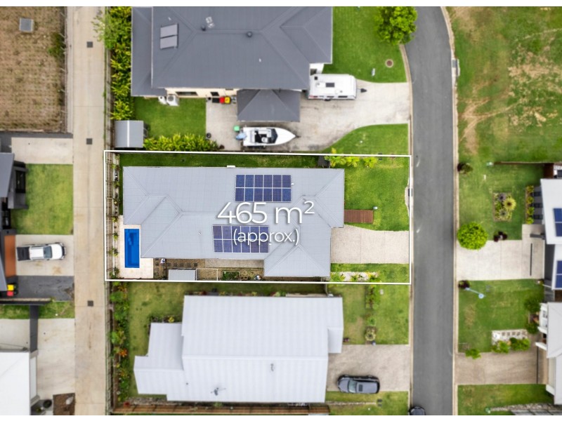 4 School Boat Place, Bli Bli QLD 4560