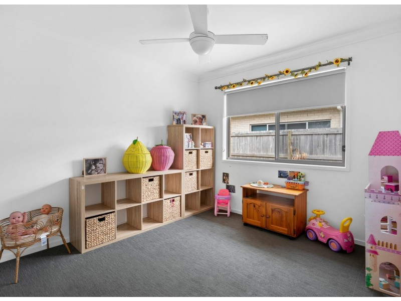 4 School Boat Place, Bli Bli QLD 4560