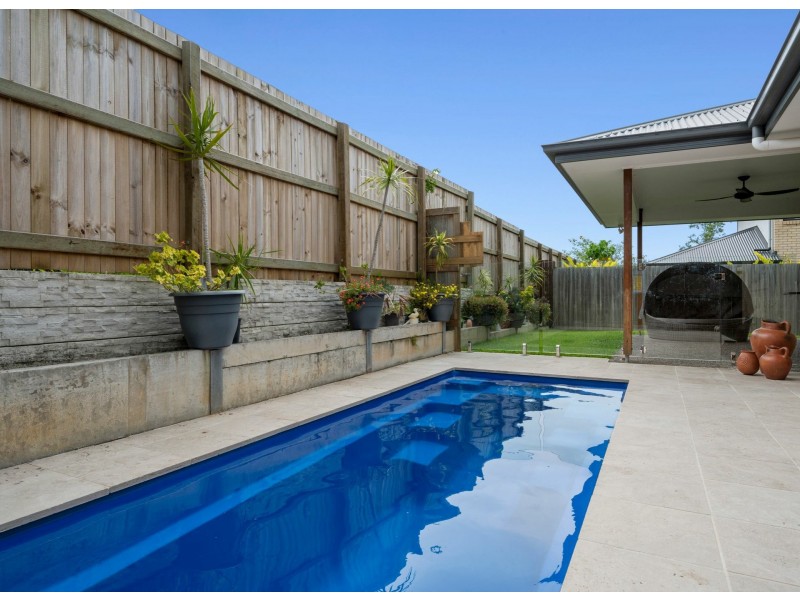 4 School Boat Place, Bli Bli QLD 4560