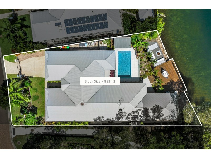 14 Karinya Place, Twin Waters QLD 4564