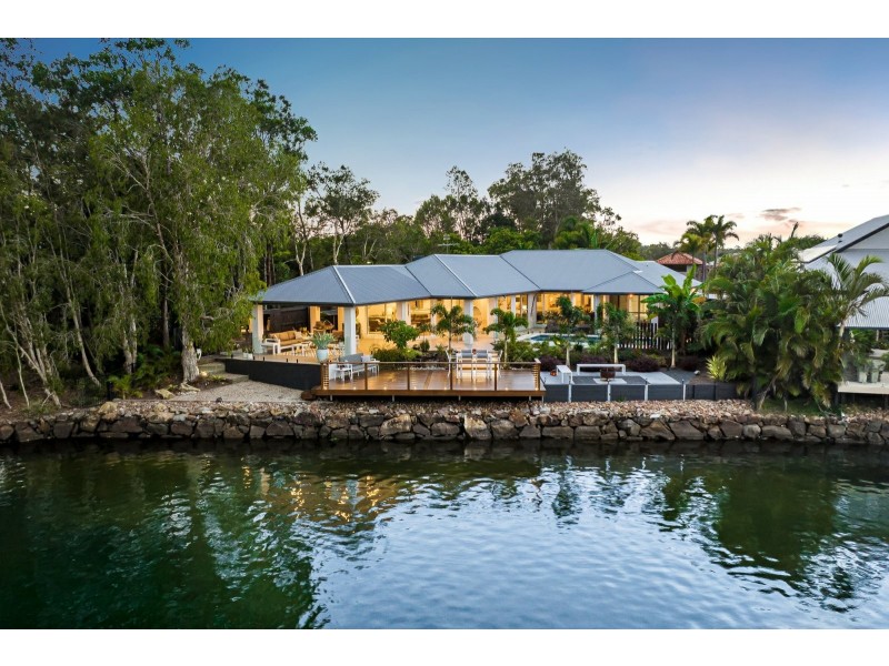 14 Karinya Place, Twin Waters QLD 4564