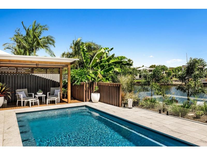 14 Karinya Place, Twin Waters QLD 4564