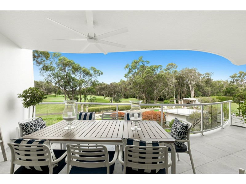 13/179 Ocean Drive, Twin Waters QLD 4564