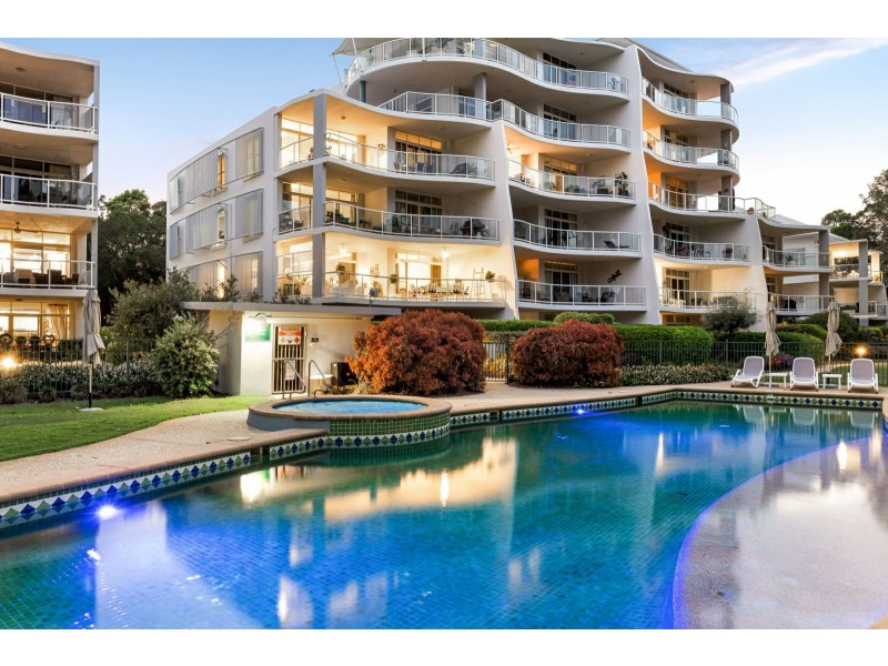 13/179 Ocean Drive, Twin Waters QLD 4564