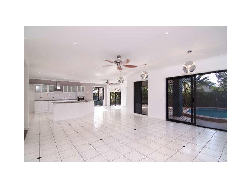 Twin Waters QLD 4564