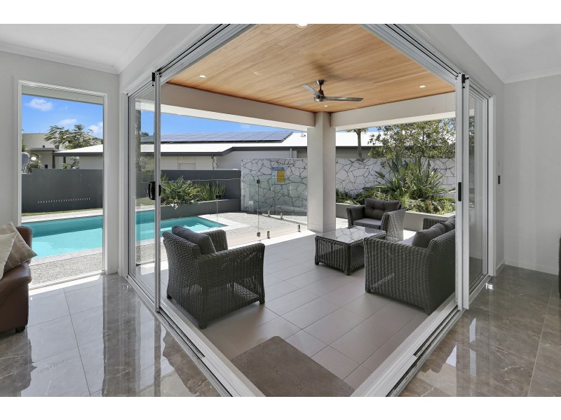 21 Anchorage Circuit, Twin Waters QLD 4564