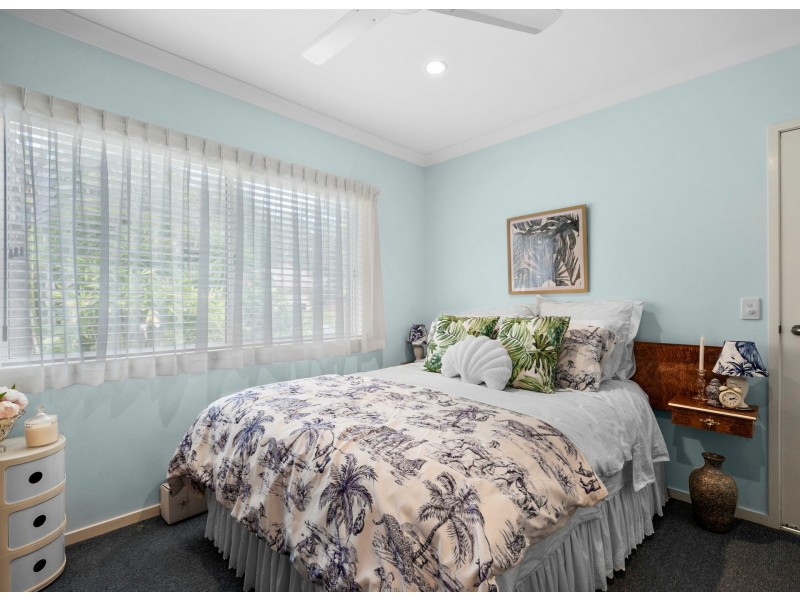 23 Baker-Finch Place, Twin Waters QLD 4564