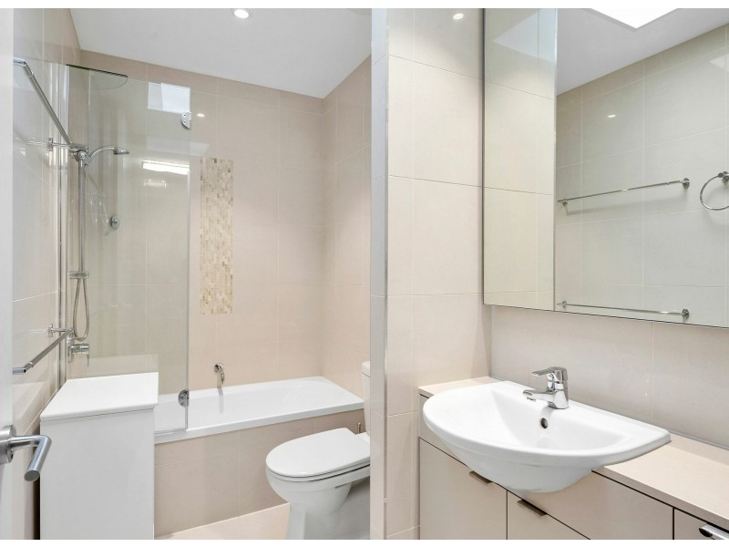 7/20 Anchorage Circuit, Twin Waters QLD 4564