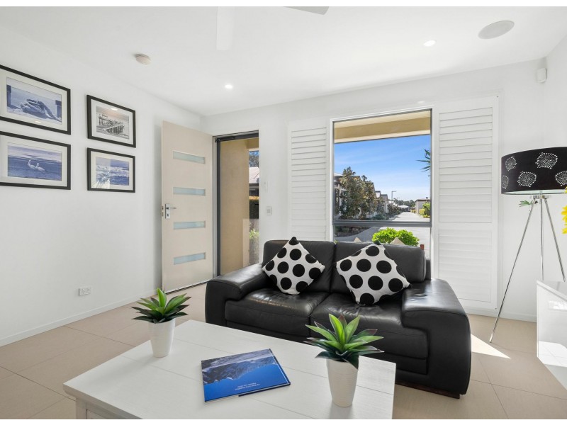 4/596 David Low Way, Pacific Paradise QLD 4564