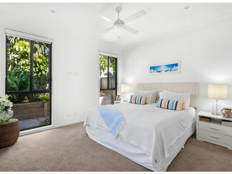 4/596 David Low Way, Pacific Paradise QLD 4564