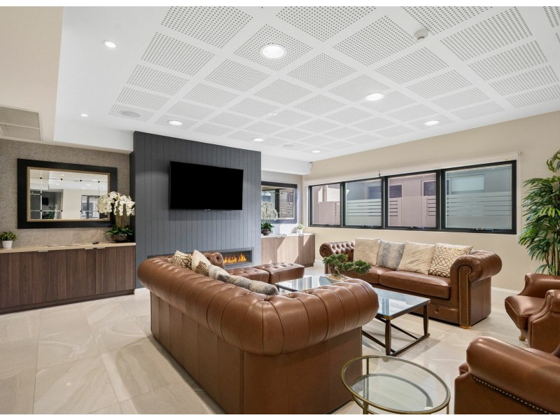 4/596 David Low Way, Pacific Paradise QLD 4564