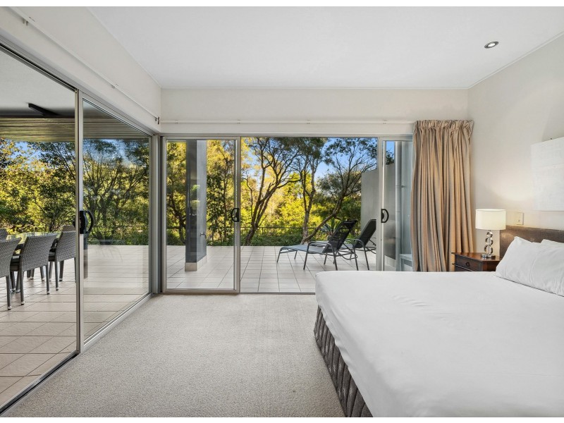 122/80 North Shore Road, Twin Waters QLD 4564