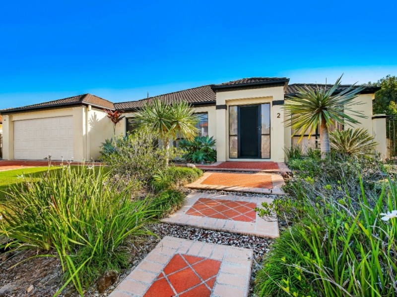 2 Fantail Place, Twin Waters QLD 4564