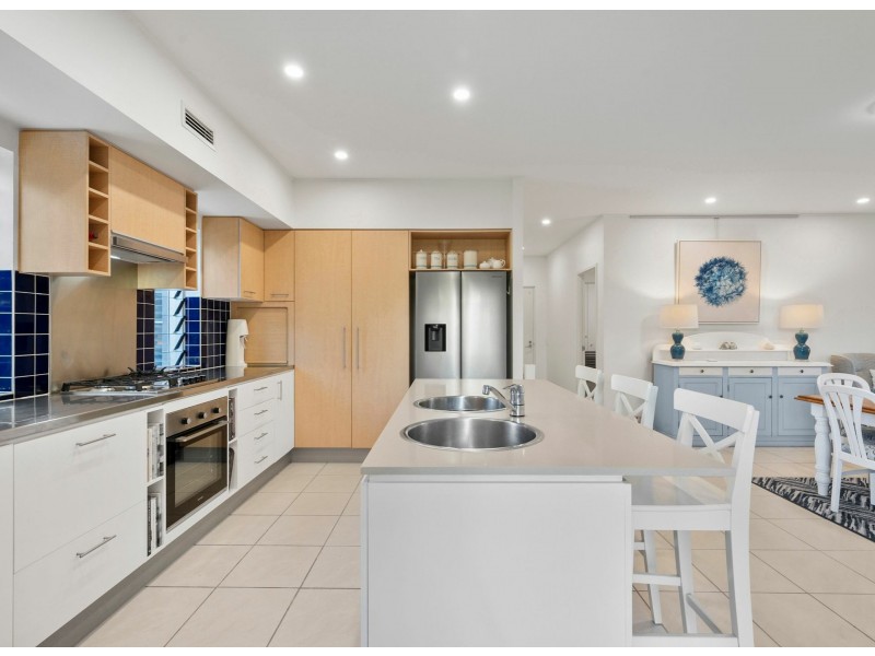 151/80 North Shore Road, Twin Waters QLD 4564