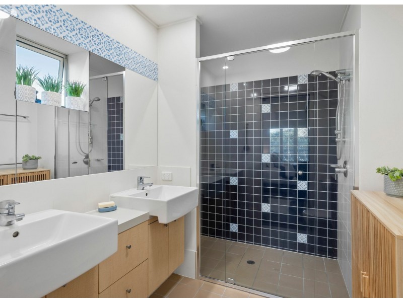 151/80 North Shore Road, Twin Waters QLD 4564