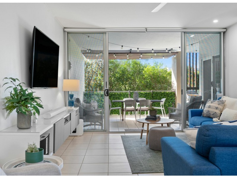 151/80 North Shore Road, Twin Waters QLD 4564