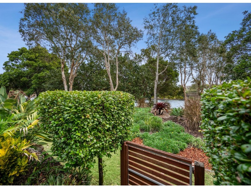 1/20 Baywater Drive, Twin Waters QLD 4564