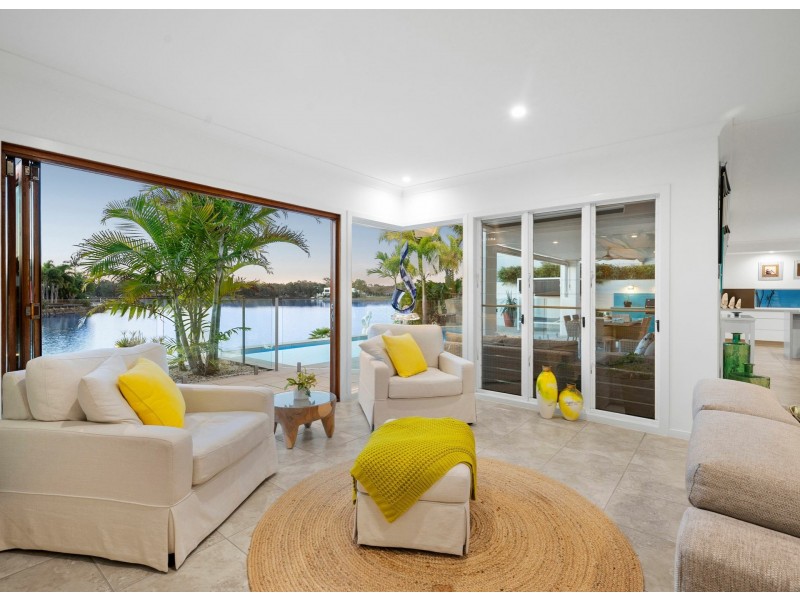 38 Stillwater Drive, Twin Waters QLD 4564