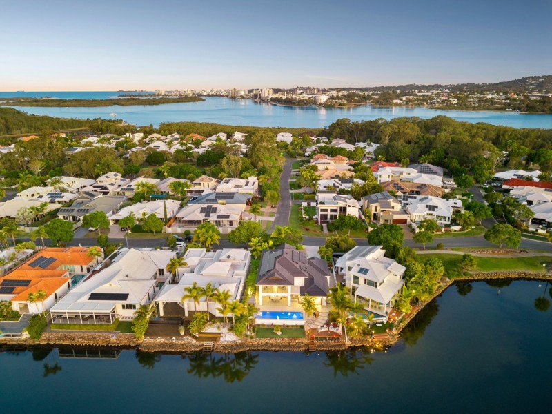 38 Stillwater Drive, Twin Waters QLD 4564
