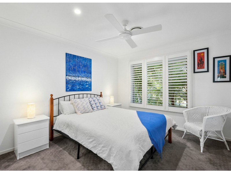 38 Stillwater Drive, Twin Waters QLD 4564