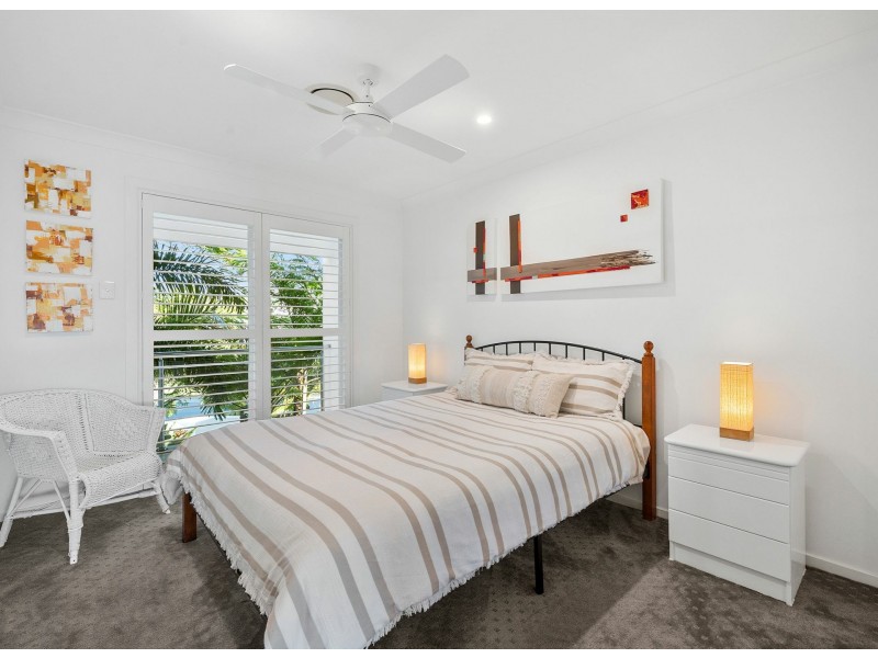 38 Stillwater Drive, Twin Waters QLD 4564