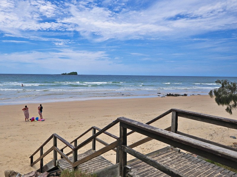 29 Ameen Cct, Mudjimba QLD 4564