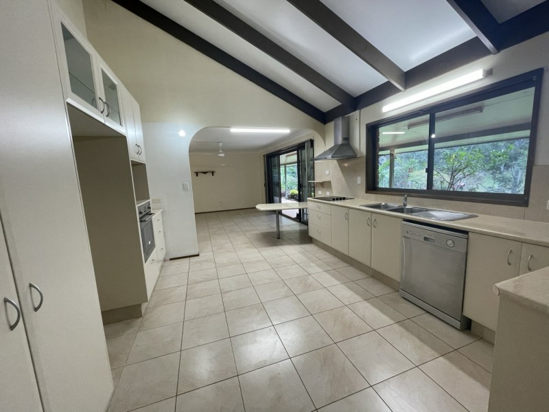 817-821 Diddillibah Rd, Diddillibah QLD 4559