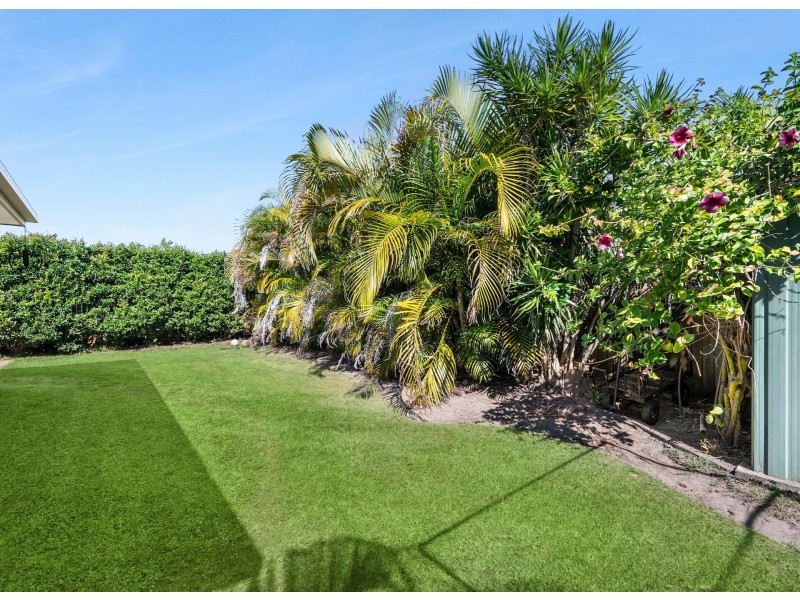 4 Tassel Place, Twin Waters QLD 4564