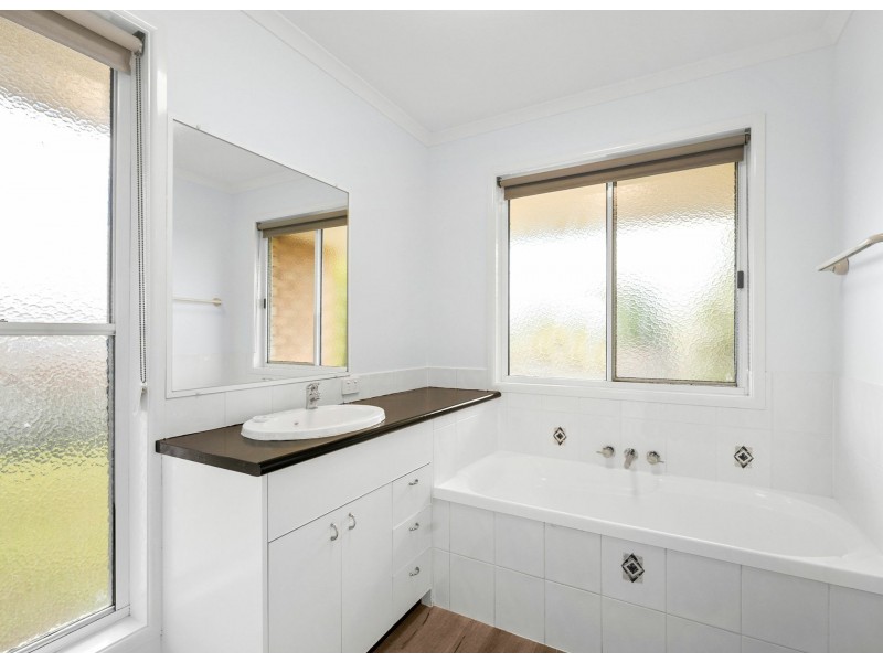 3 Caitlin Place, Bli Bli QLD 4560