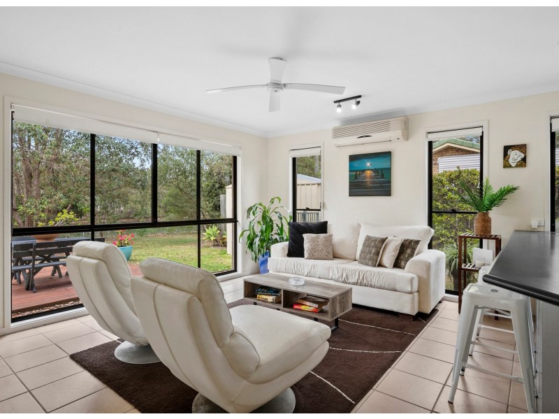 25 Moomba Street, Pacific Paradise QLD 4564