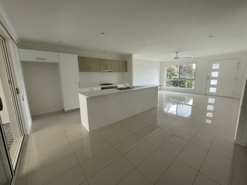 1/18 Majella Close, Peregian Springs QLD 4573