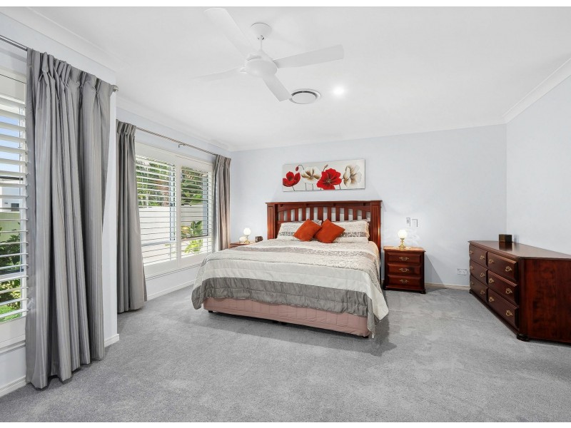 17 Anchorage Cct, Twin Waters QLD 4564