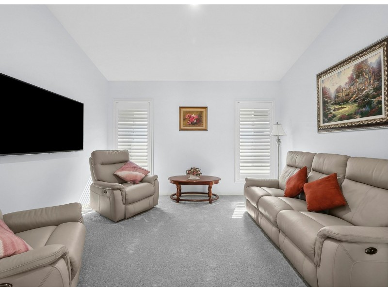 17 Anchorage Cct, Twin Waters QLD 4564