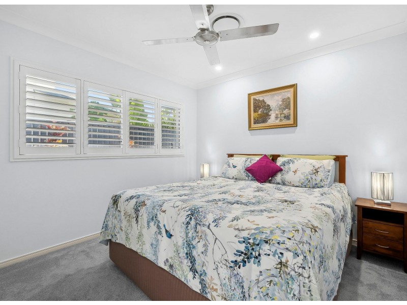 17 Anchorage Cct, Twin Waters QLD 4564