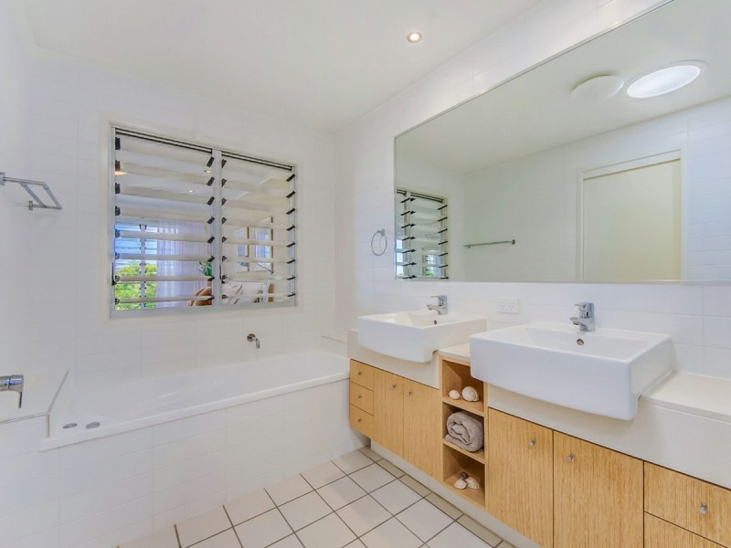 101/80 North Shore Road, Twin Waters QLD 4564
