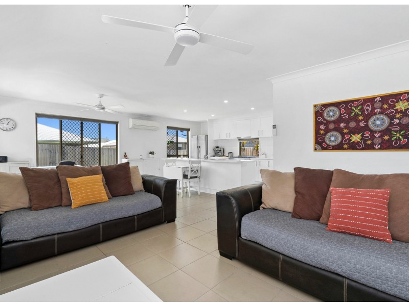 5 Riverstone Place, Bli Bli QLD 4560