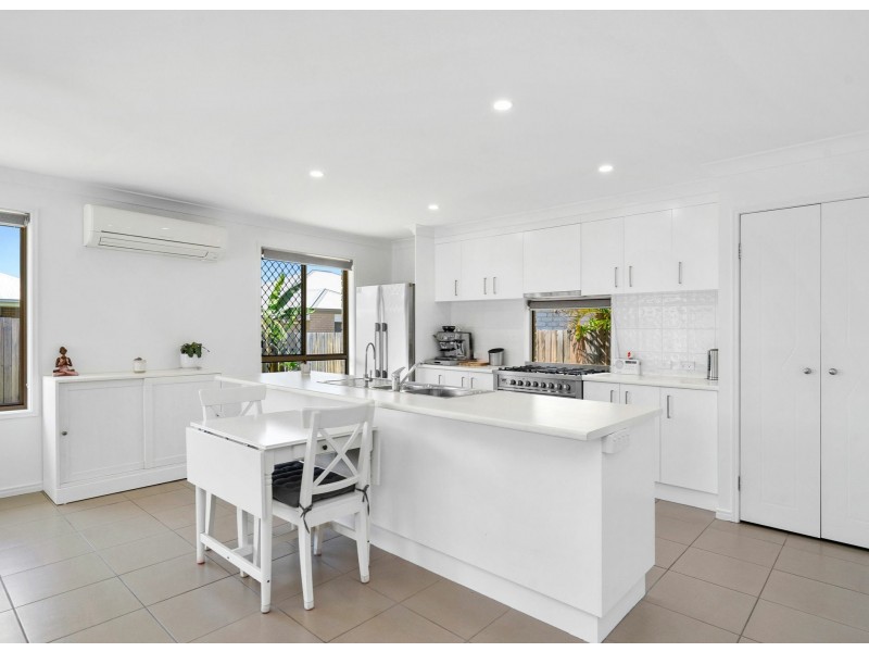 5 Riverstone Place, Bli Bli QLD 4560