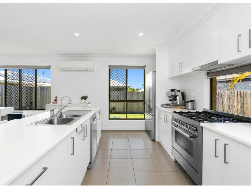 5 Riverstone Place, Bli Bli QLD 4560