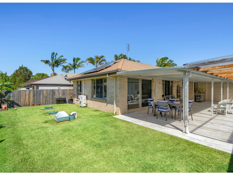 5 Riverstone Place, Bli Bli QLD 4560