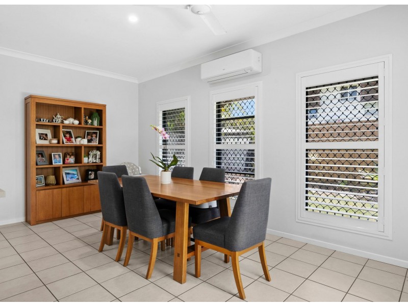 7 Portmarnock Court, Twin Waters QLD 4564