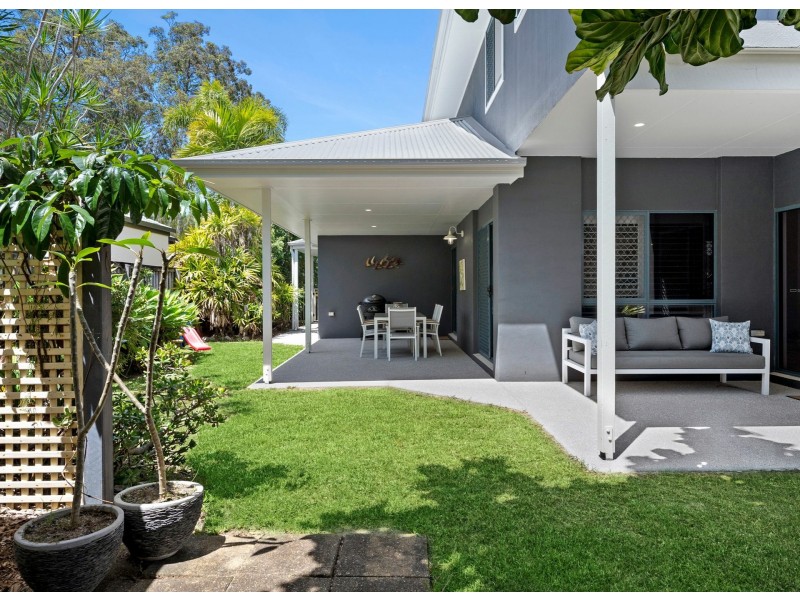 7 Portmarnock Court, Twin Waters QLD 4564