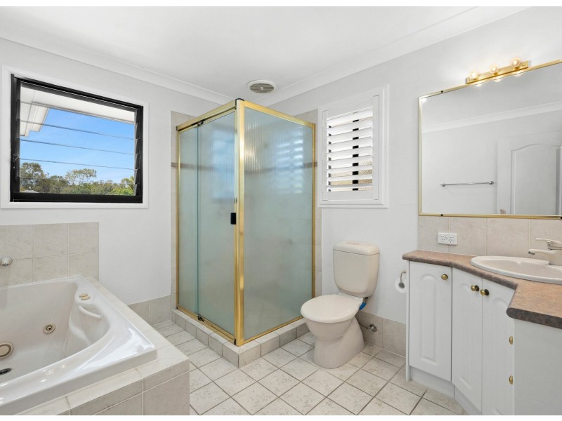 7 Portmarnock Court, Twin Waters QLD 4564