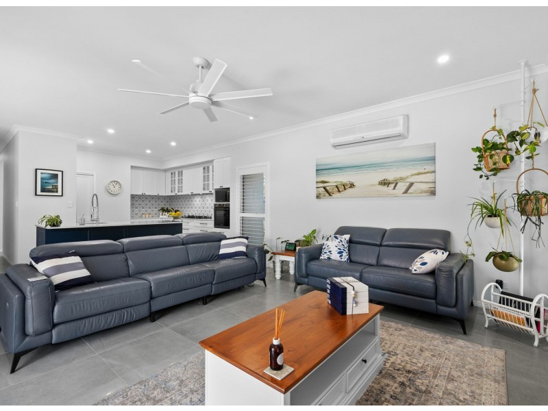 5 Carnoustie Court, Twin Waters QLD 4564