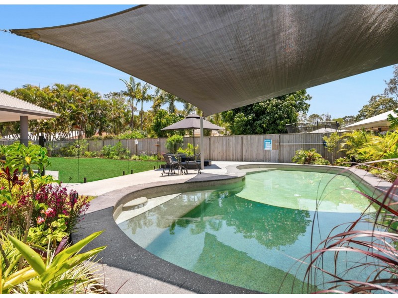 5 Carnoustie Court, Twin Waters QLD 4564