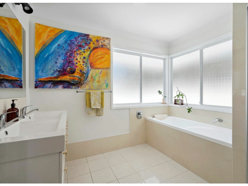 75 Baywater Drive, Twin Waters QLD 4564