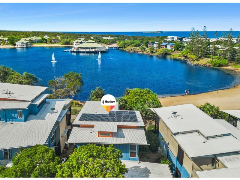 63/80 North Shore Road, Twin Waters QLD 4564