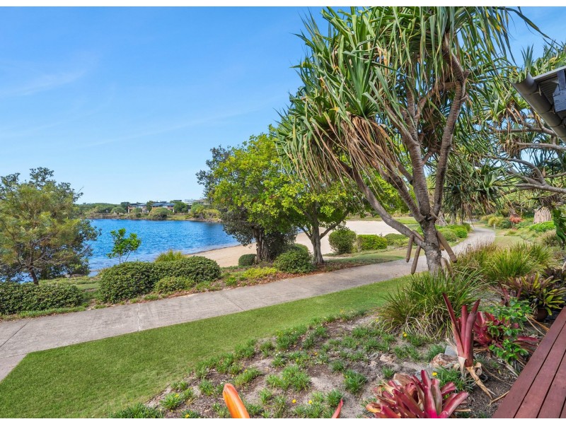 63/80 North Shore Road, Twin Waters QLD 4564