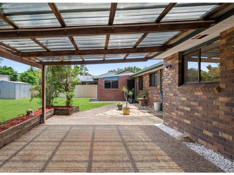 8 Keith Royal Drive, Marcoola QLD 4564