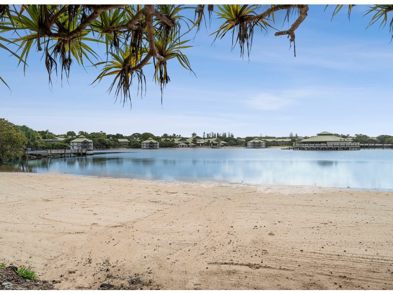 55/80 North Shore Road, Twin Waters QLD 4564
