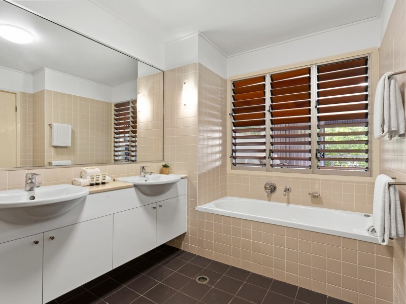 55/80 North Shore Road, Twin Waters QLD 4564